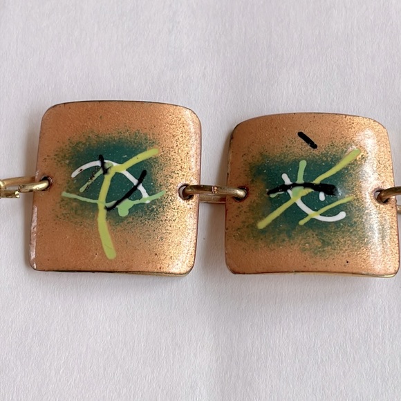 VTG 1960’s Enameled Bracelets - Picture 5 of 8